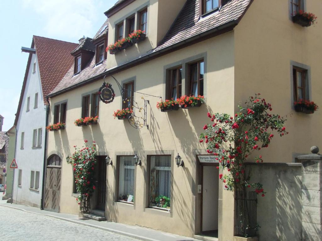Hotel Pension Becker Rothenburg ob der Tauber Bagian luar foto